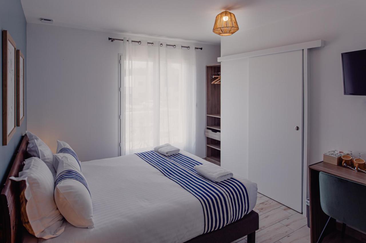 Saint-Doulchard Villa Des Chenes-Adult Only מראה חיצוני תמונה
