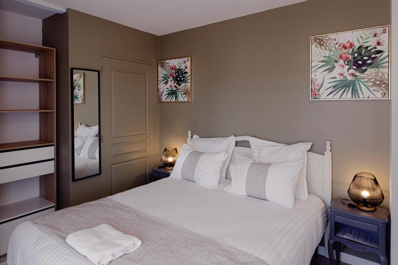 Saint-Doulchard Villa Des Chenes-Adult Only מראה חיצוני תמונה