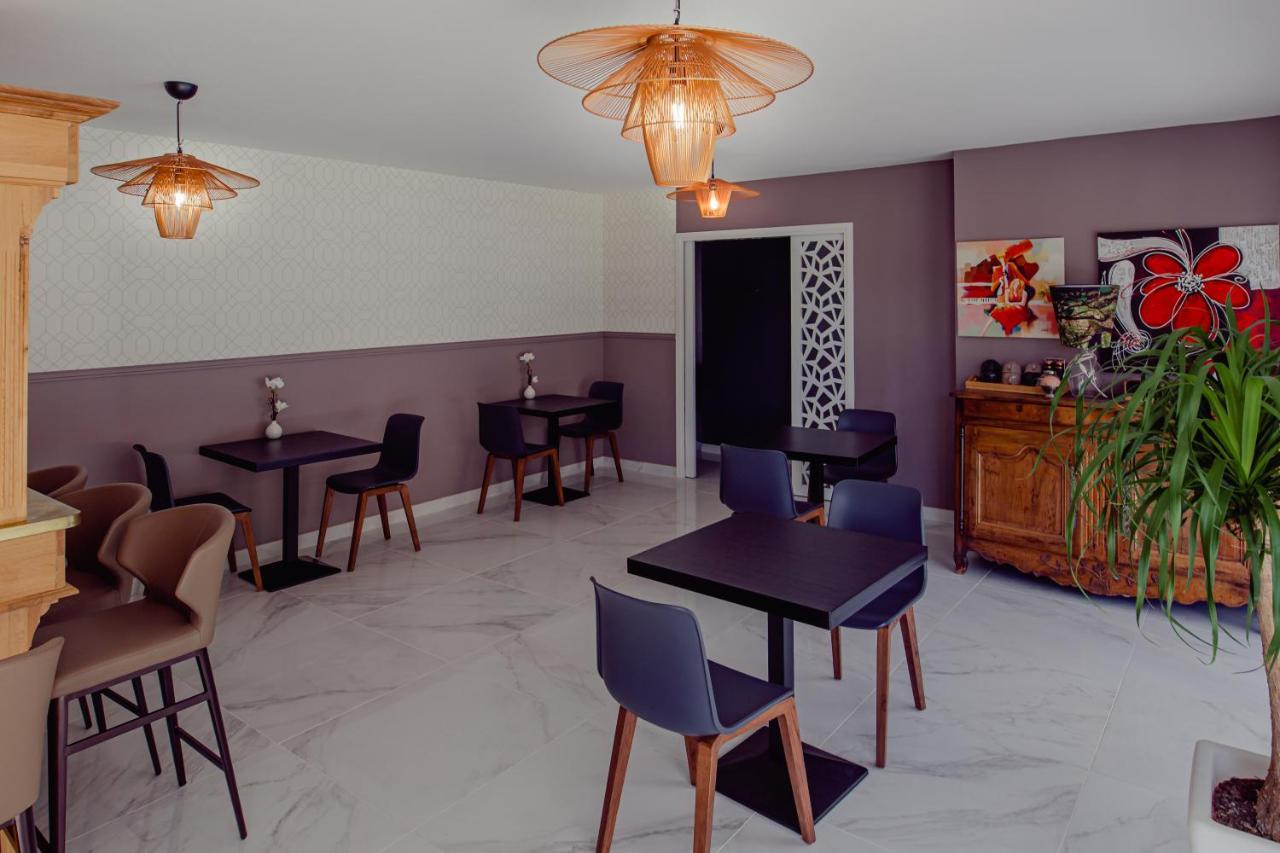 Saint-Doulchard Villa Des Chenes-Adult Only מראה חיצוני תמונה