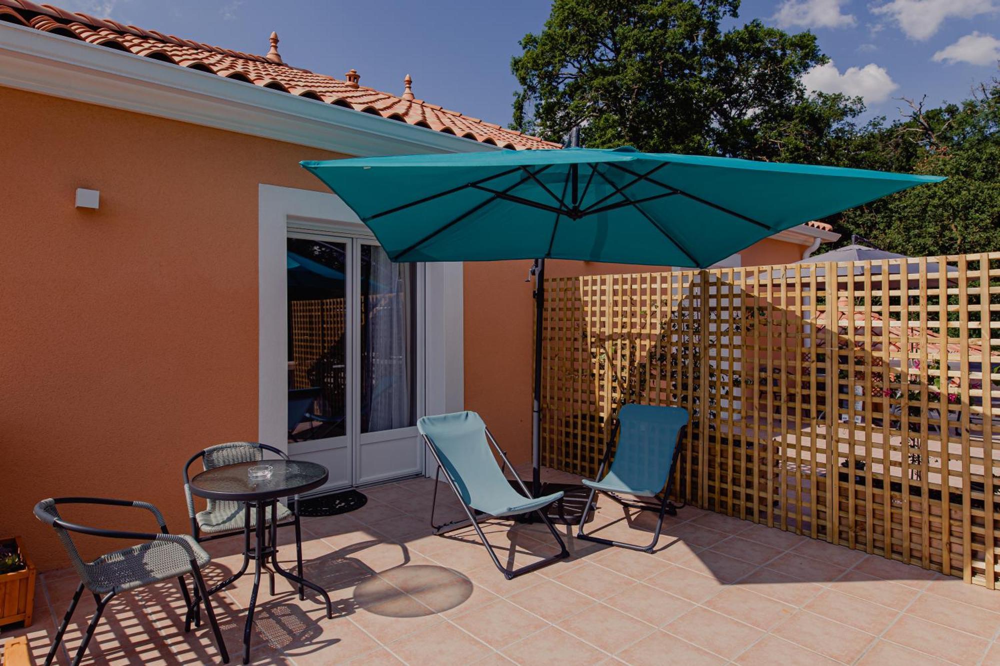 Saint-Doulchard Villa Des Chenes-Adult Only מראה חיצוני תמונה